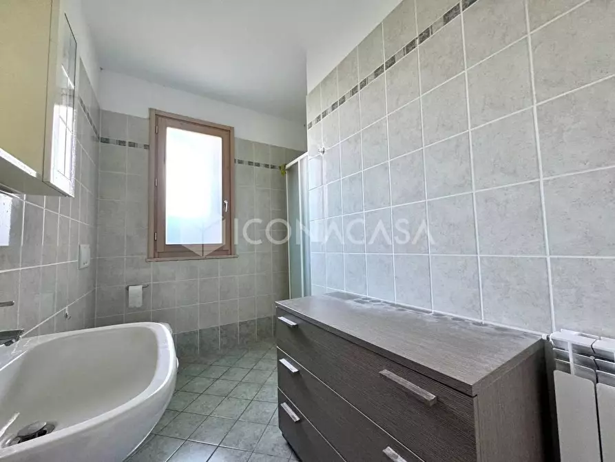 Immagine 13 di Appartamento in vendita  a Ponsacco