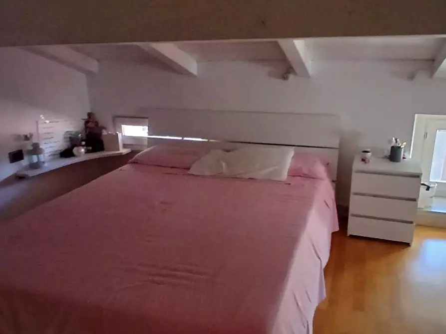 Immagine 23 di Terratetto in vendita  a Massa