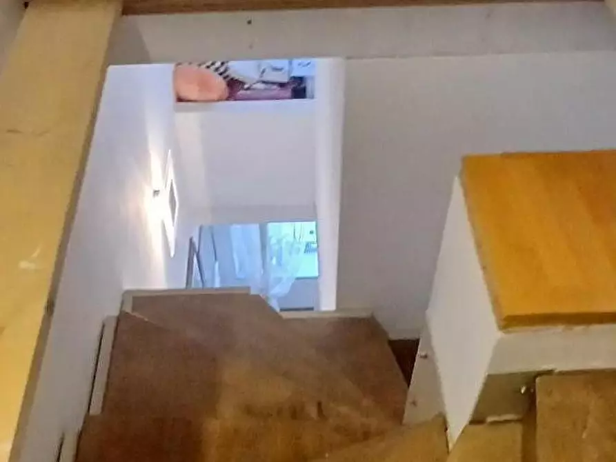 Immagine 24 di Terratetto in vendita  a Massa