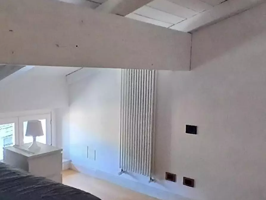 Immagine 11 di Terratetto in vendita  a Massa