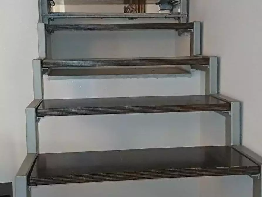 Immagine 50 di Terratetto in vendita  a Massa