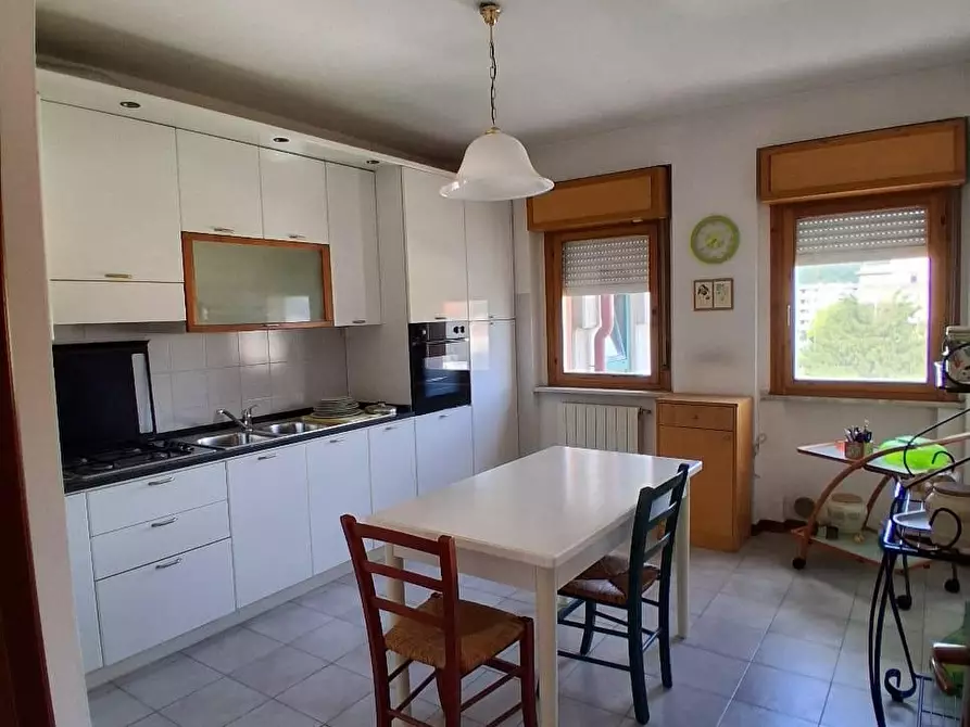 Immagine 12 di Mansarda in vendita  a Aulla