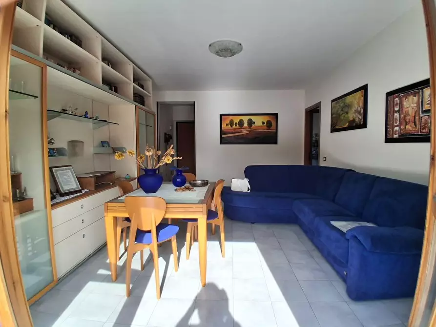 Immagine 2 di Mansarda in vendita  a Aulla