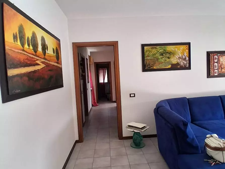 Immagine 13 di Mansarda in vendita  a Aulla