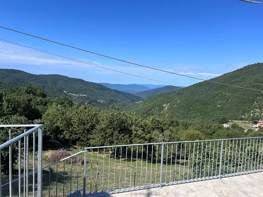 Immagine 30 di Casa indipendente in vendita  a Fivizzano