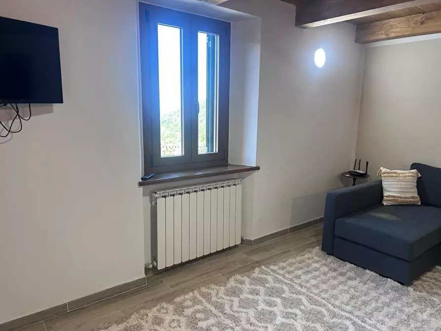 Immagine 6 di Casa indipendente in vendita  a Fivizzano