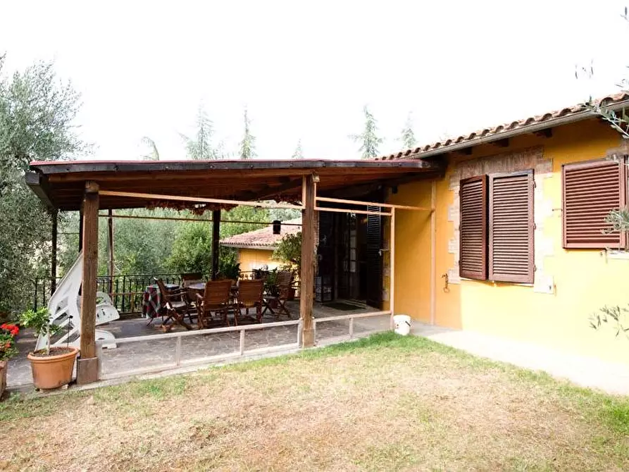 Immagine 9 di Villa in vendita  a Castelnuovo Berardenga