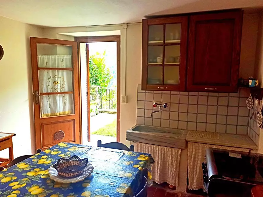 Immagine 14 di Casa semindipendente in vendita  a Stazzema