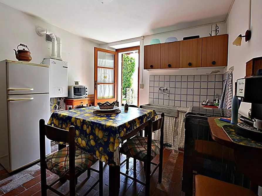 Immagine 34 di Casa semindipendente in vendita  a Stazzema