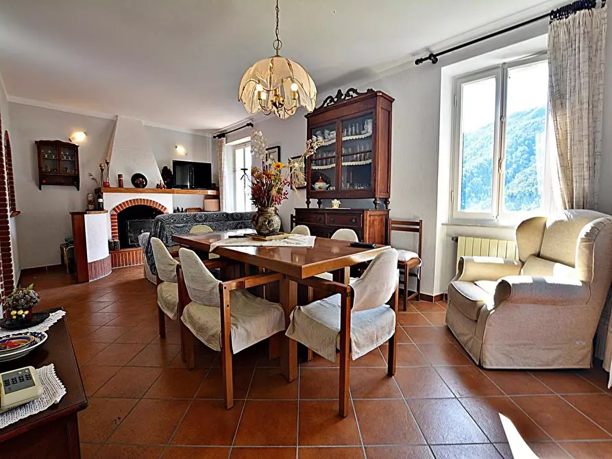 Immagine 19 di Casa semindipendente in vendita  a Stazzema