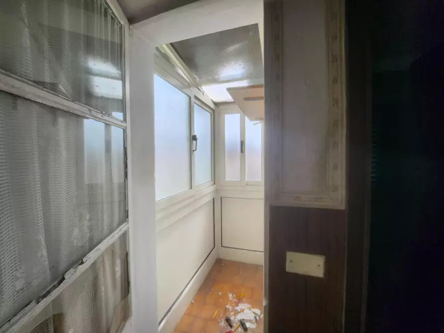 Immagine 10 di Appartamento in vendita  a Lucca