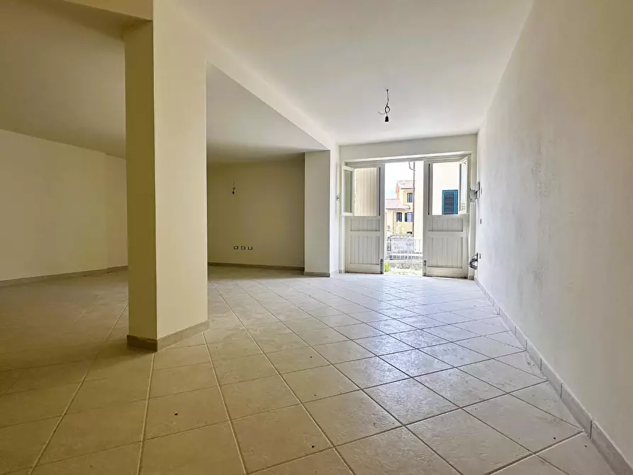 Immagine 13 di Appartamento in vendita  a Rosignano Marittimo