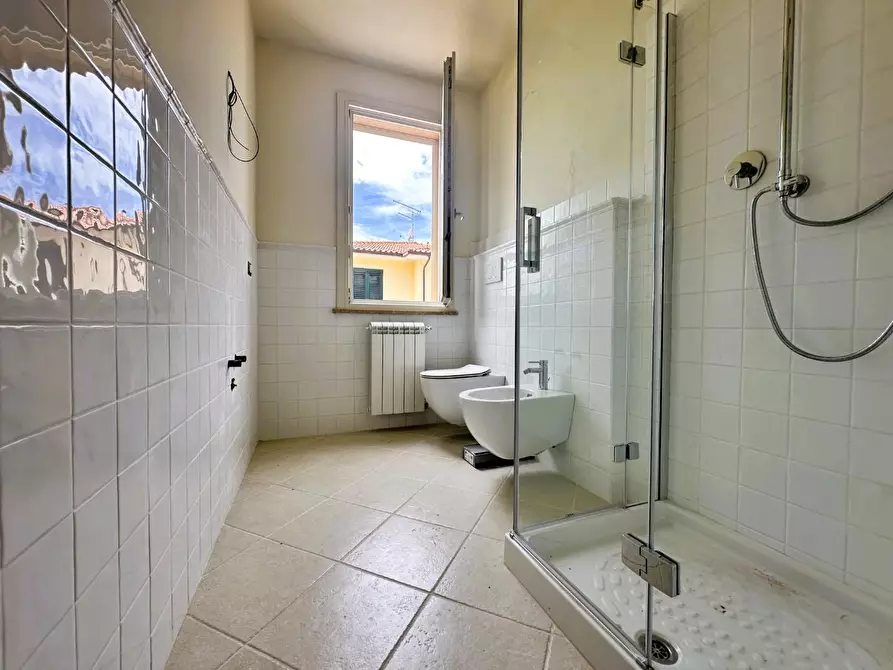 Immagine 6 di Appartamento in vendita  a Rosignano Marittimo