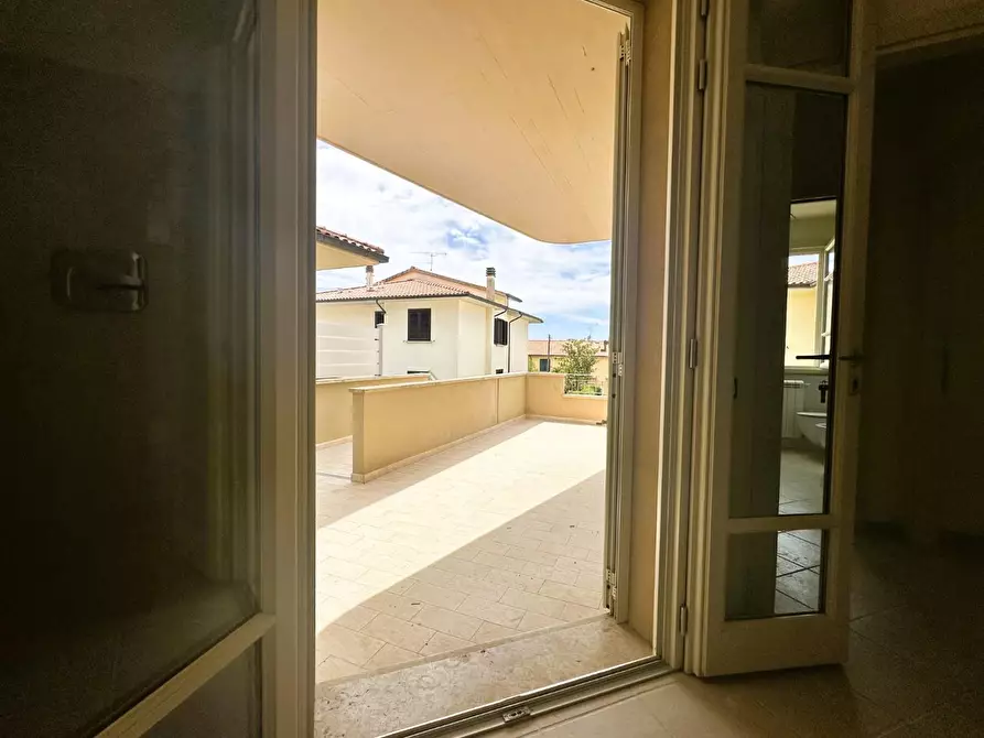 Immagine 3 di Appartamento in vendita  a Rosignano Marittimo