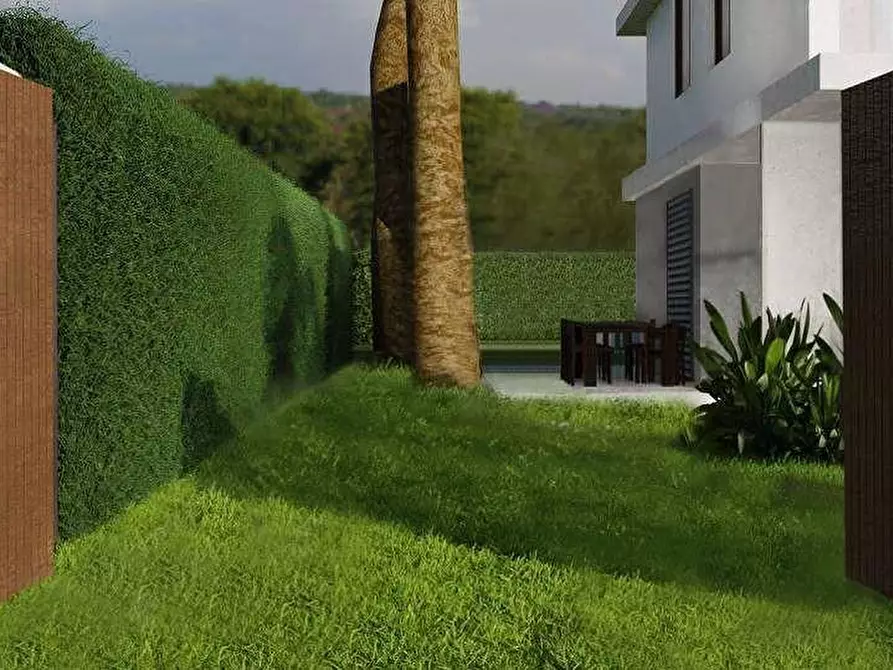 Immagine 6 di Villa in vendita  a Camaiore