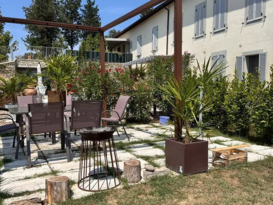 Immagine 24 di Porzione di casa in vendita  a Siena