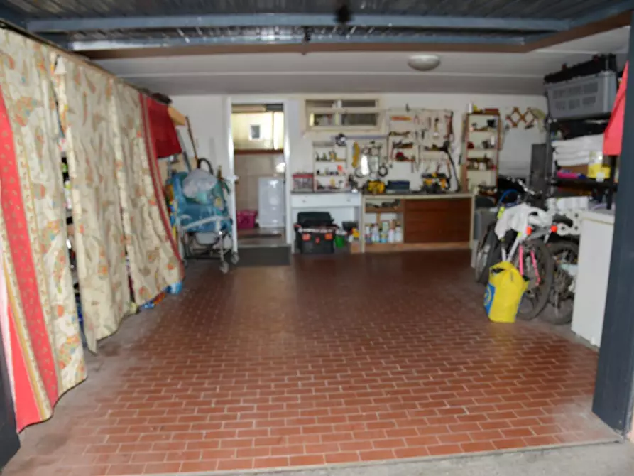 Immagine 42 di Villetta a schiera in vendita  a Vecchiano