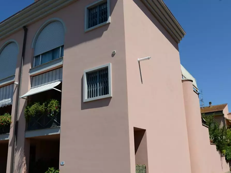 Immagine 2 di Villetta a schiera in vendita  a Vecchiano