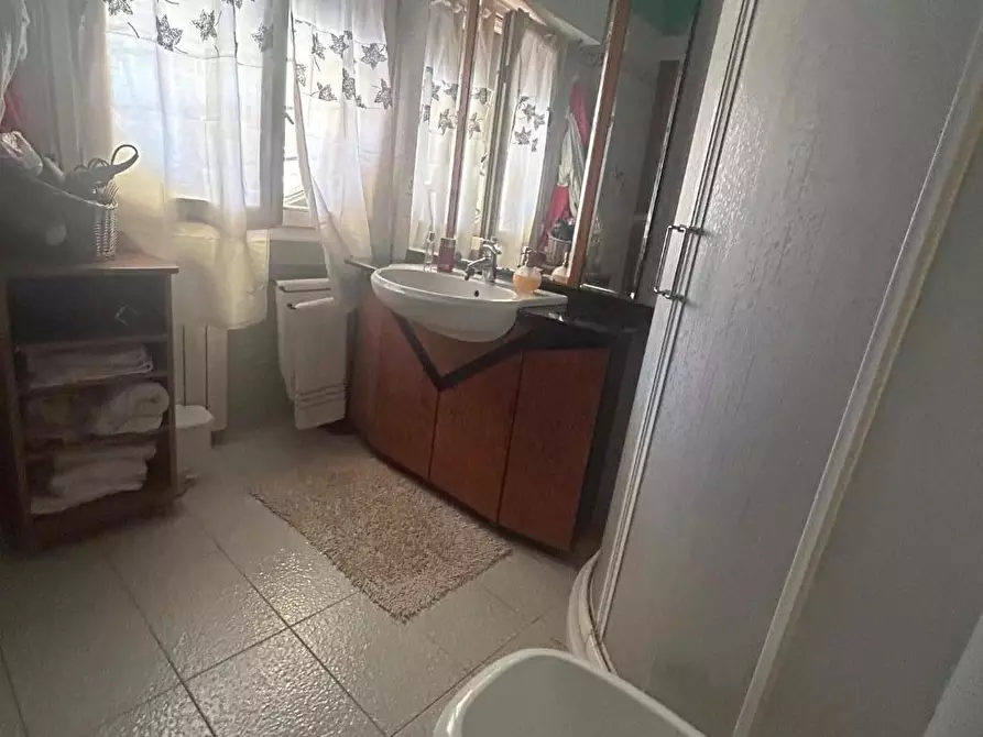 Immagine 23 di Villetta a schiera in vendita  a Vecchiano