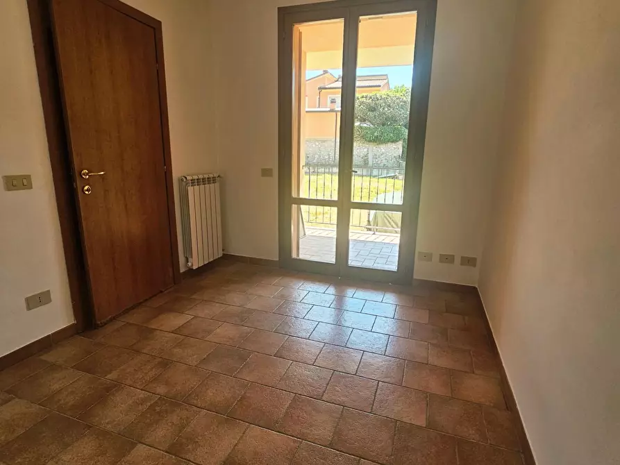 Immagine 28 di Casa bifamiliare in vendita  a Collesalvetti