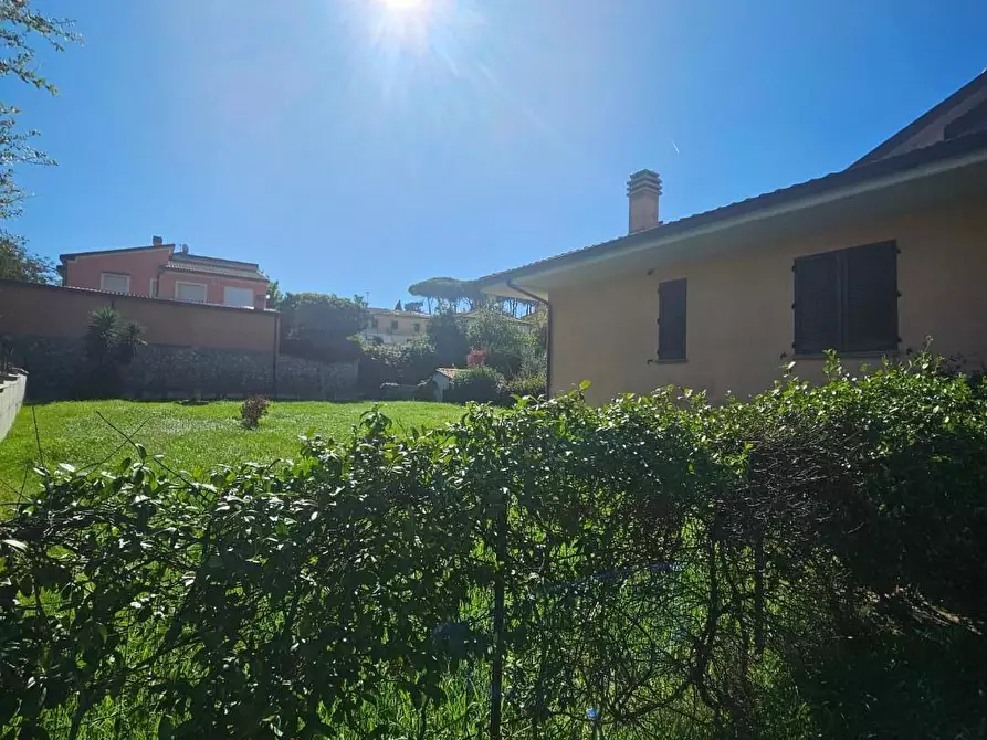 Immagine 32 di Casa bifamiliare in vendita  a Collesalvetti