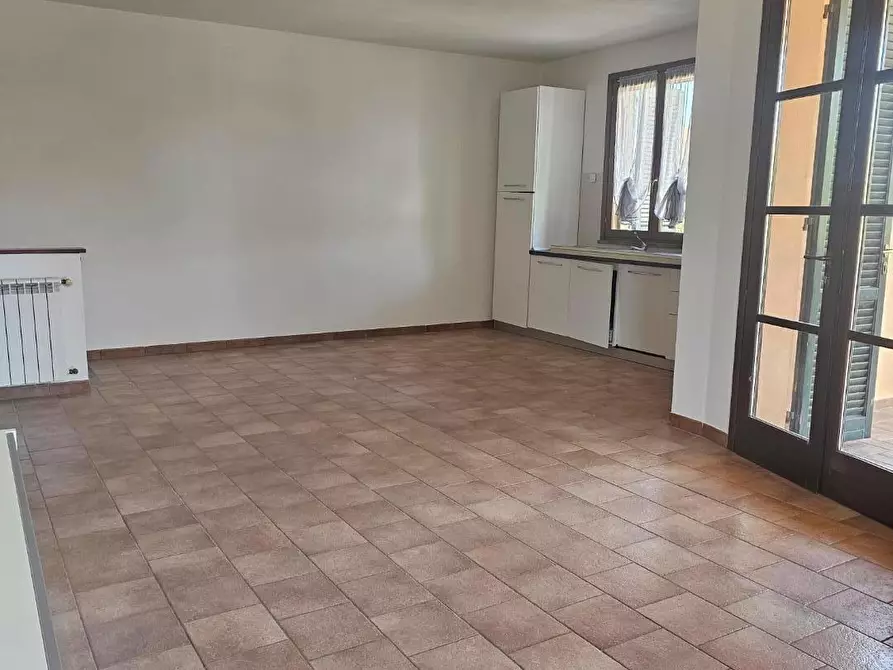 Immagine 7 di Casa bifamiliare in vendita  a Collesalvetti