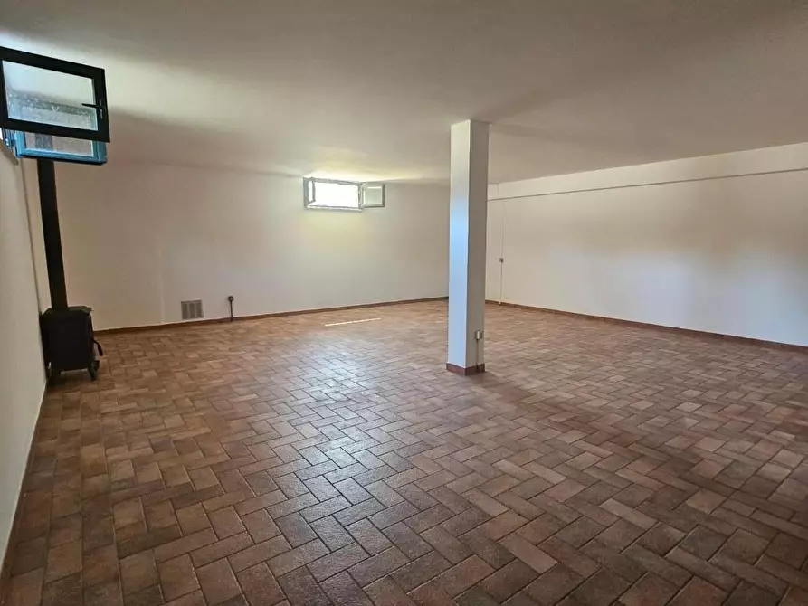 Immagine 13 di Casa bifamiliare in vendita  a Collesalvetti