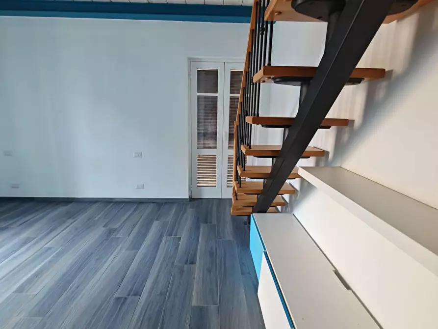 Immagine 24 di Casa semindipendente in vendita  a Carrara