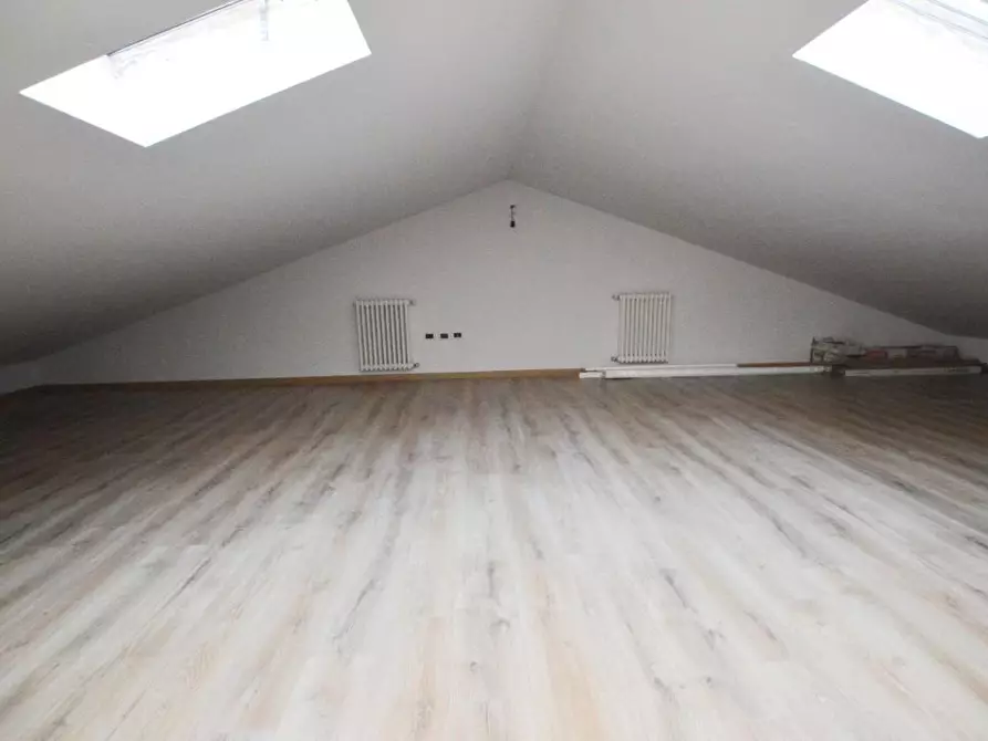 Immagine 10 di Appartamento in vendita  a Porcari