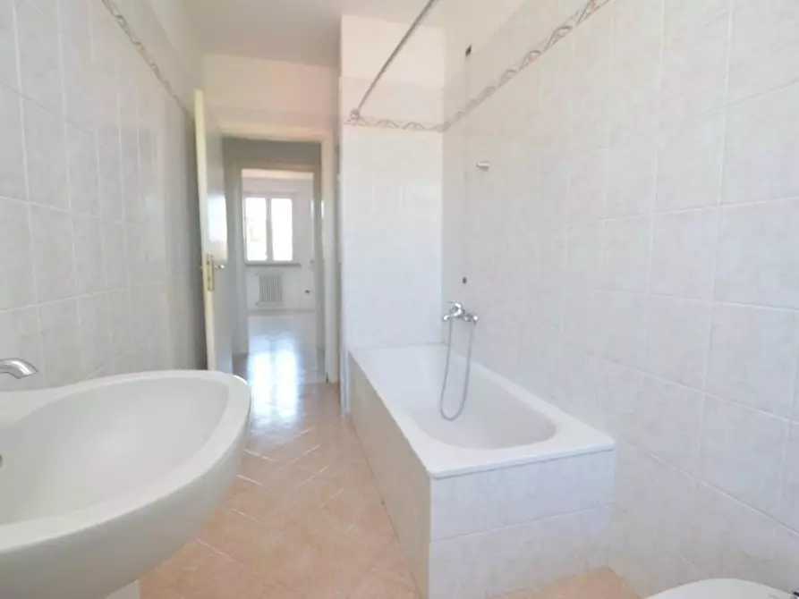 Immagine 25 di Appartamento in vendita  a Porcari