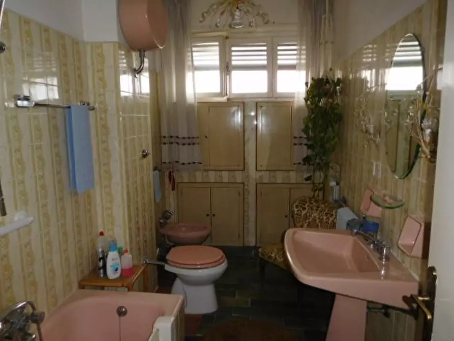 Immagine 15 di Appartamento in vendita  a Pisa