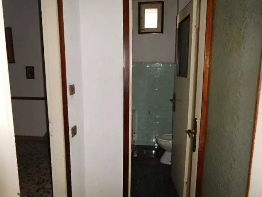 Immagine 17 di Appartamento in vendita  a Pisa