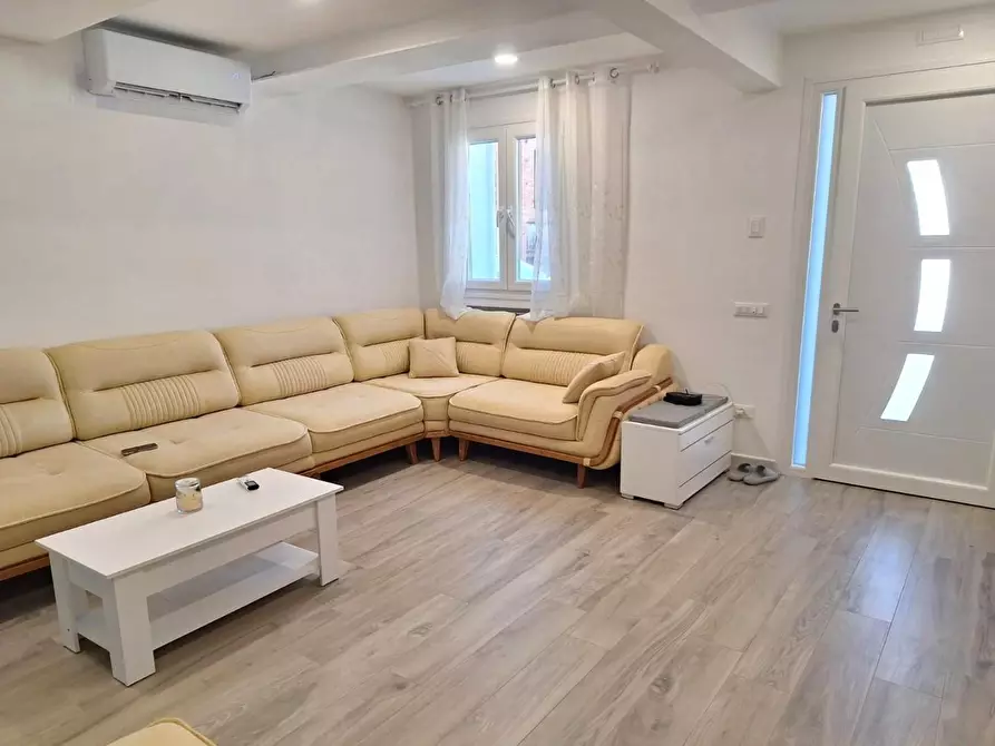 Immagine 9 di Terratetto in vendita  a Porcari