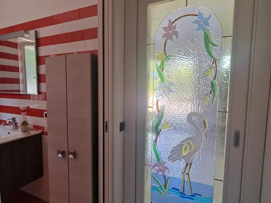 Immagine 14 di Attività artigianale in vendita  a Carrara