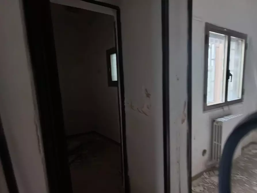 Immagine 40 di Villa in vendita  a Taranto