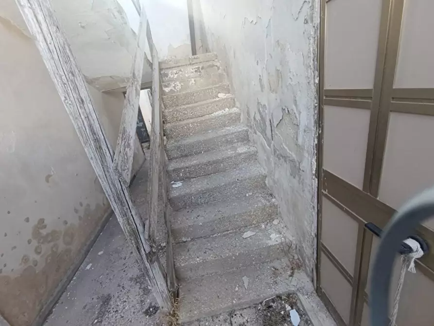 Immagine 26 di Villa in vendita  a Taranto