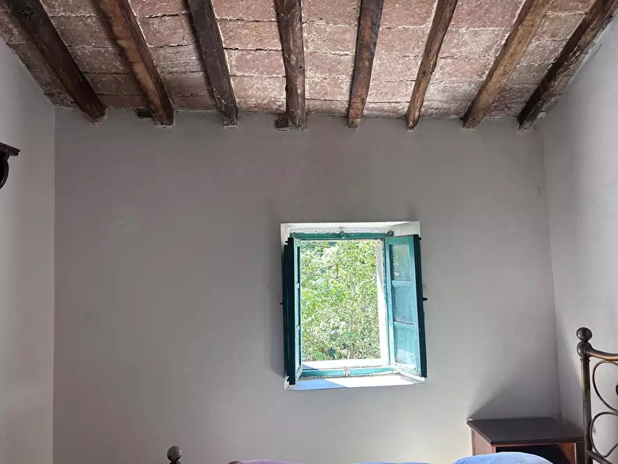 Immagine 8 di Casa indipendente in vendita  a Fivizzano