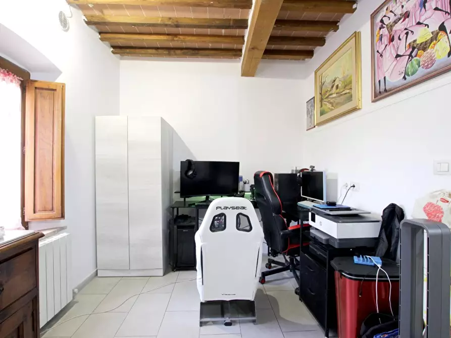 Immagine 11 di Appartamento in vendita  a Monteriggioni
