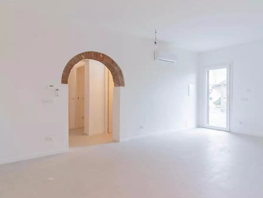 Immagine 2 di Appartamento in vendita  a Ponsacco