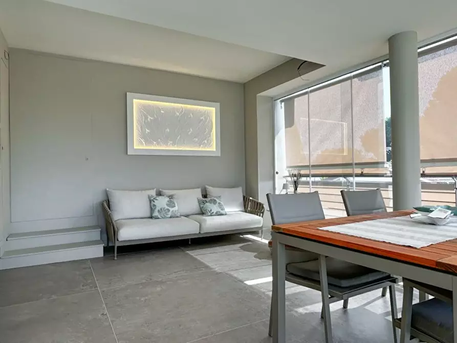 Immagine 23 di Casa bifamiliare in vendita  a Camaiore