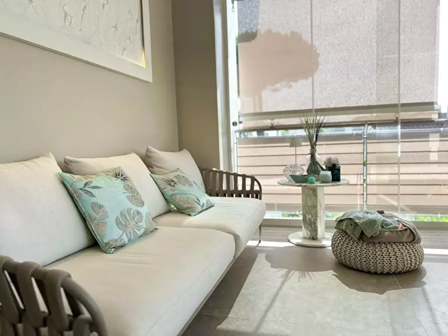 Immagine 17 di Casa bifamiliare in vendita  a Camaiore