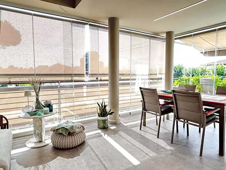 Immagine 21 di Casa bifamiliare in vendita  a Camaiore