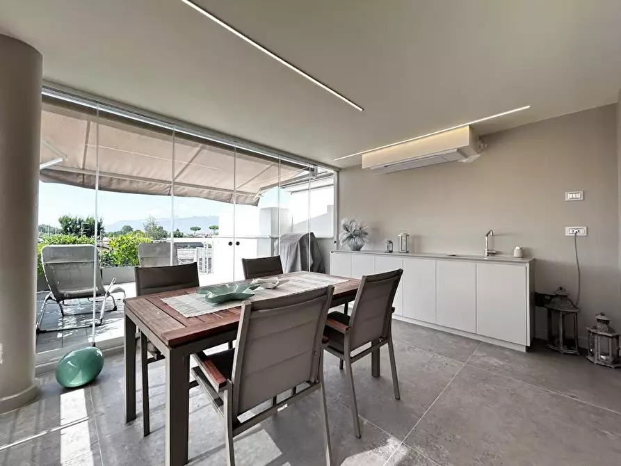 Immagine 19 di Casa bifamiliare in vendita  a Camaiore