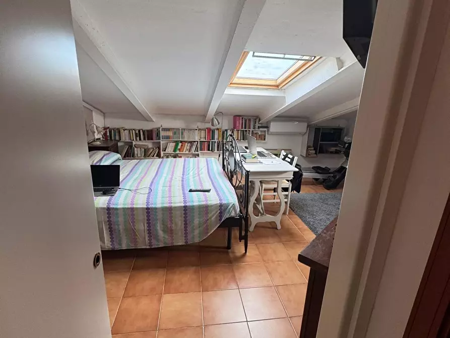 Immagine 24 di Villetta a schiera in vendita  a Carrara