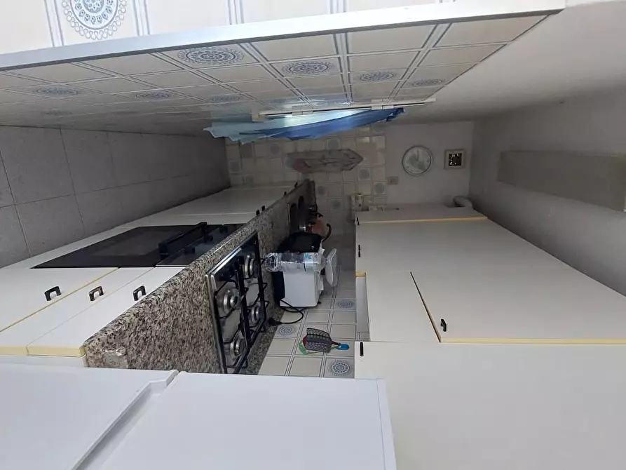 Immagine 13 di Appartamento in vendita  a Livorno