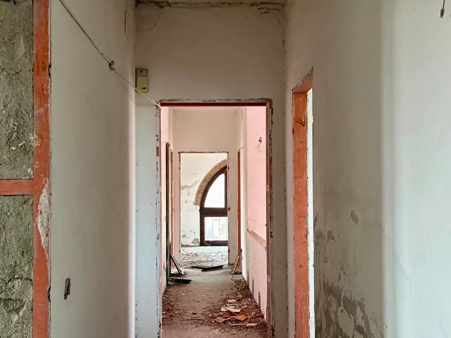 Immagine 29 di Casa colonica in vendita  a Chianni