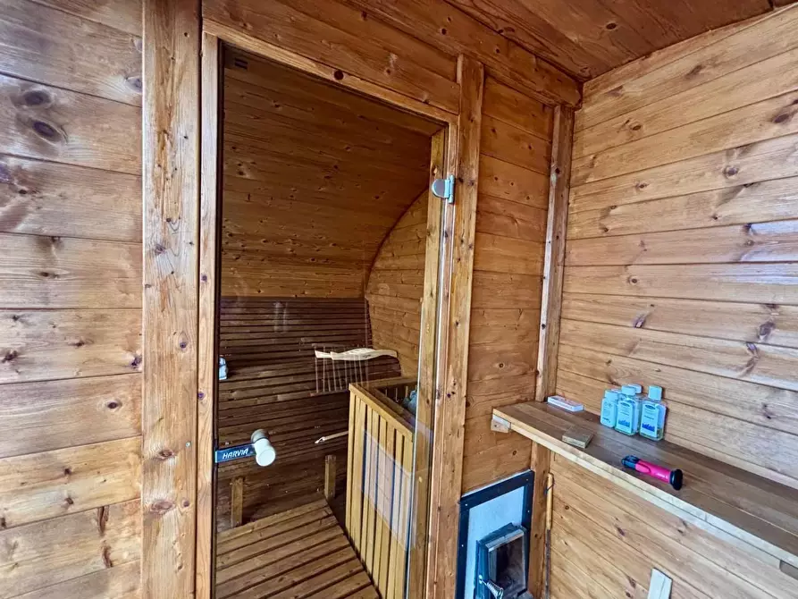 Immagine 45 di Casa colonica in vendita  a Chianni