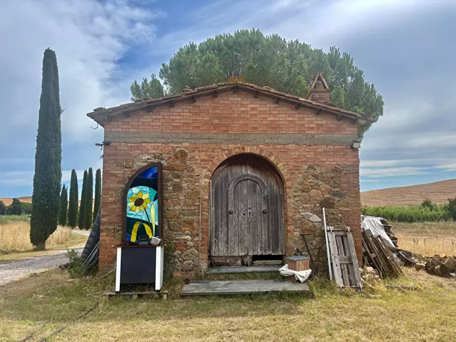 Immagine 14 di Casa colonica in vendita  a Chianni