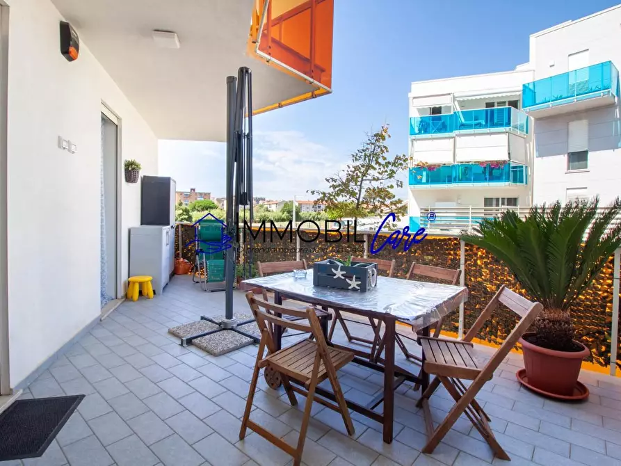 Immagine 1 di Appartamento in vendita  a Livorno