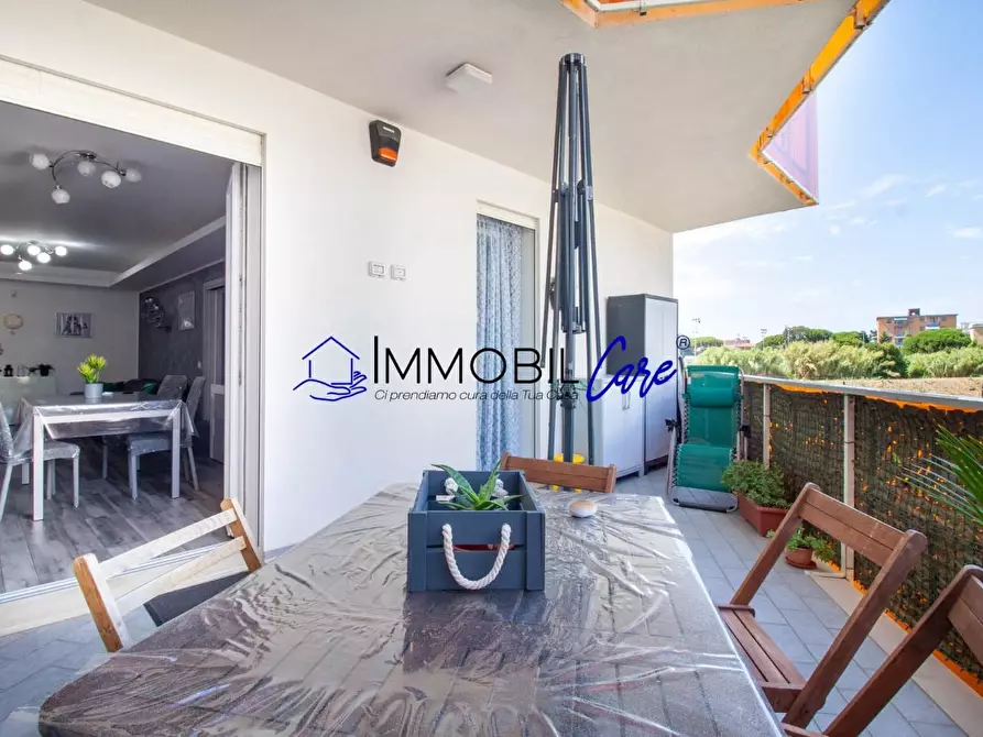 Immagine 10 di Appartamento in vendita  a Livorno